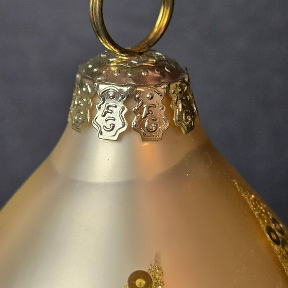 Frontgate Gold Teardrop Christmas Ornament With Pearl And Sequin Leaf Design 6" - Picture 7 of 9